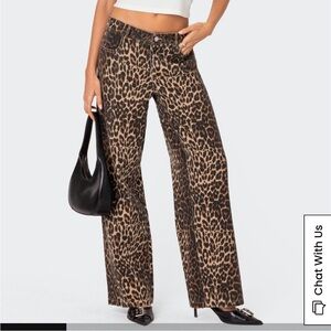 Edikted Leopard Print low rise Wide Leg jeans size M NWT